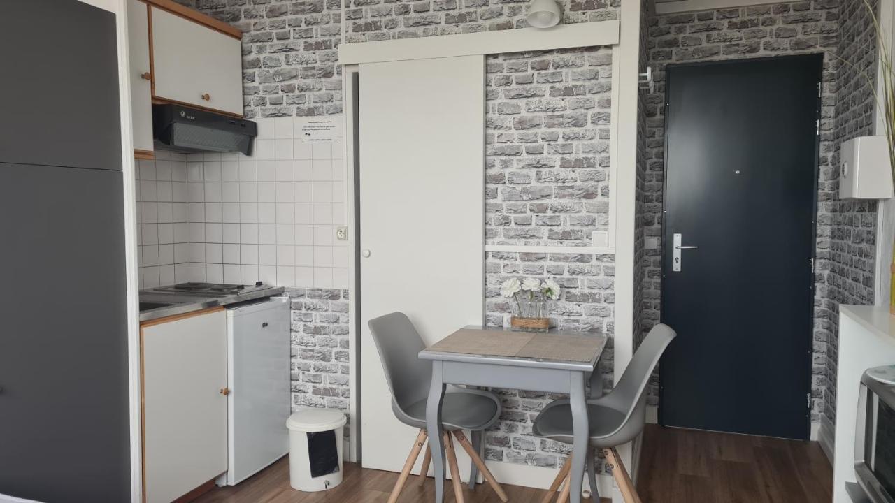 Residence Du Bord De Mer 9 Appartements Avec Une Vraie Vue Mer 르트레포르 외부 사진