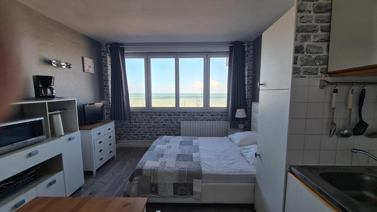 Residence Du Bord De Mer 9 Appartements Avec Une Vraie Vue Mer 르트레포르 외부 사진