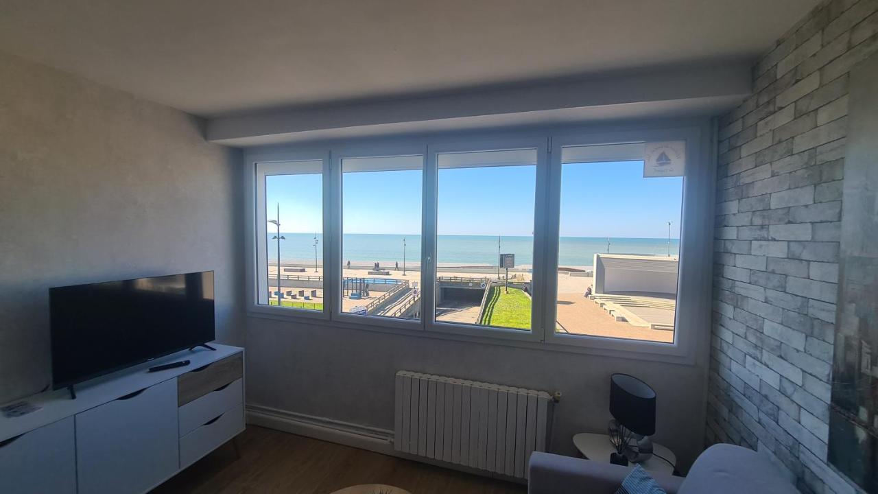 Residence Du Bord De Mer 9 Appartements Avec Une Vraie Vue Mer 르트레포르 외부 사진