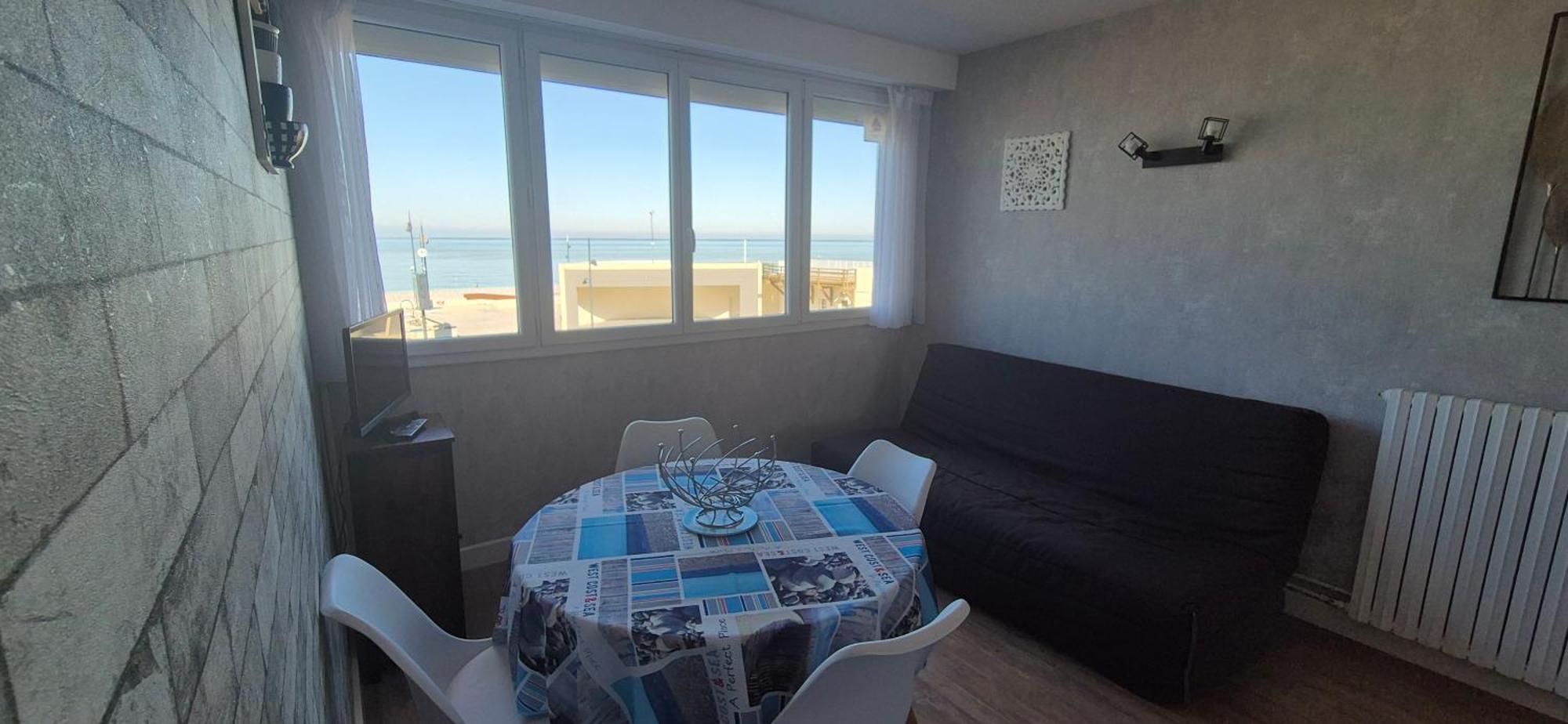 Residence Du Bord De Mer 9 Appartements Avec Une Vraie Vue Mer 르트레포르 외부 사진