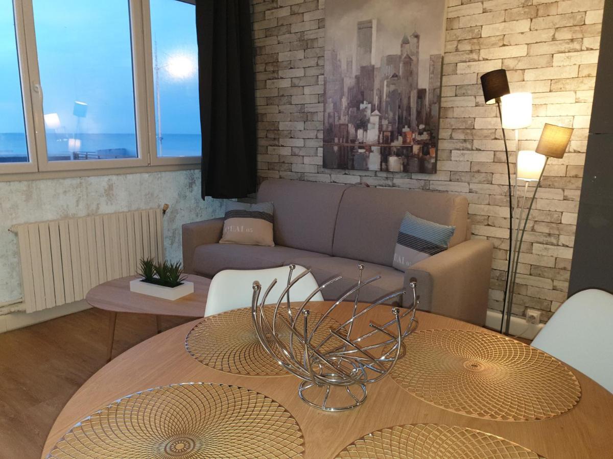 Residence Du Bord De Mer 9 Appartements Avec Une Vraie Vue Mer 르트레포르 외부 사진